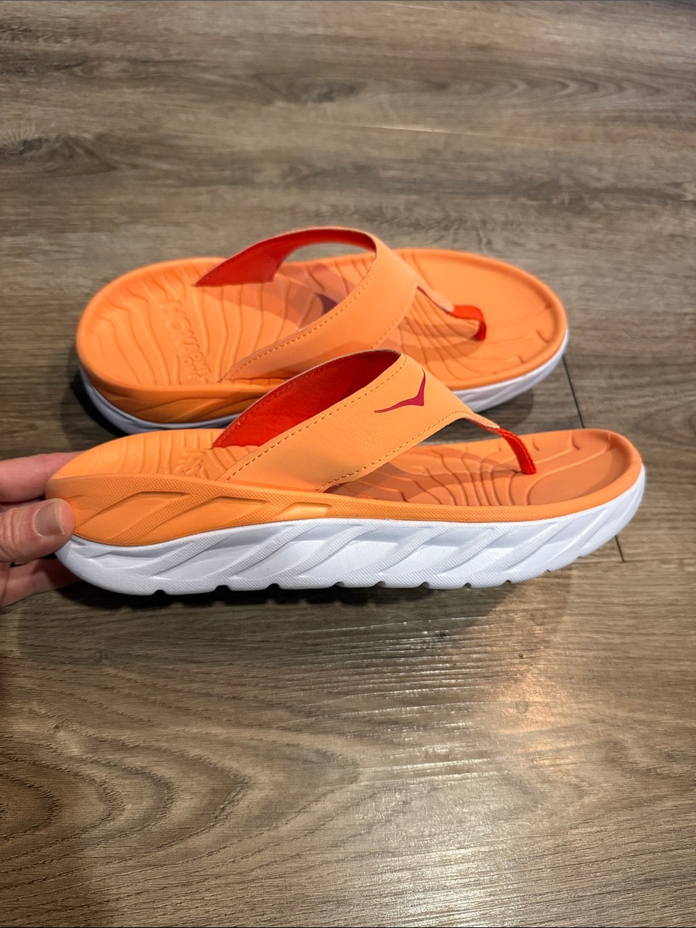 Hoka One One Ora Recovery Sandal Flip Flop Thong Shoes Womens 9